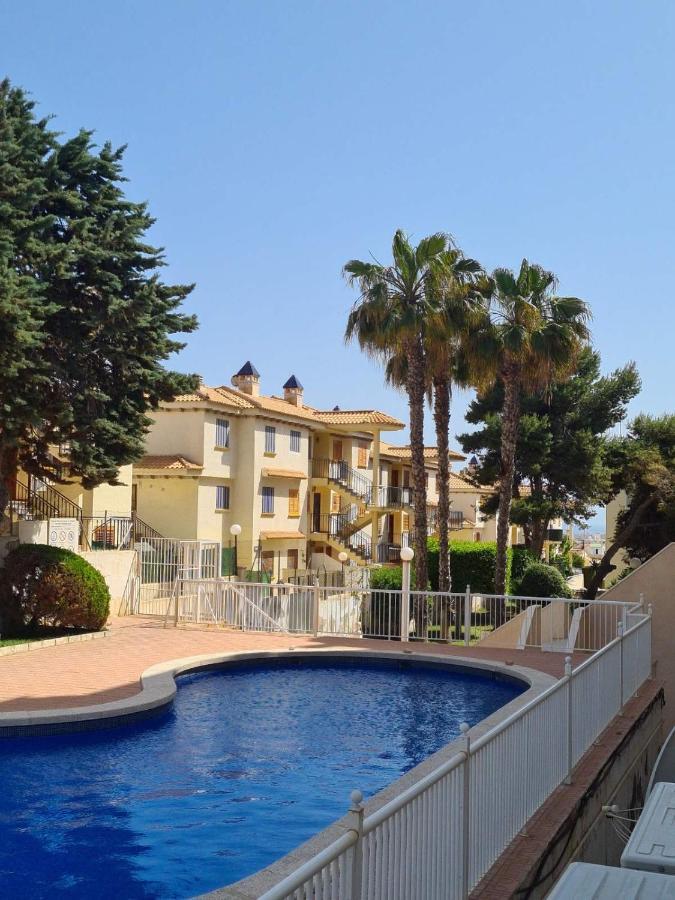 Studio In The Sun Apartment Torrevieja Ngoại thất bức ảnh