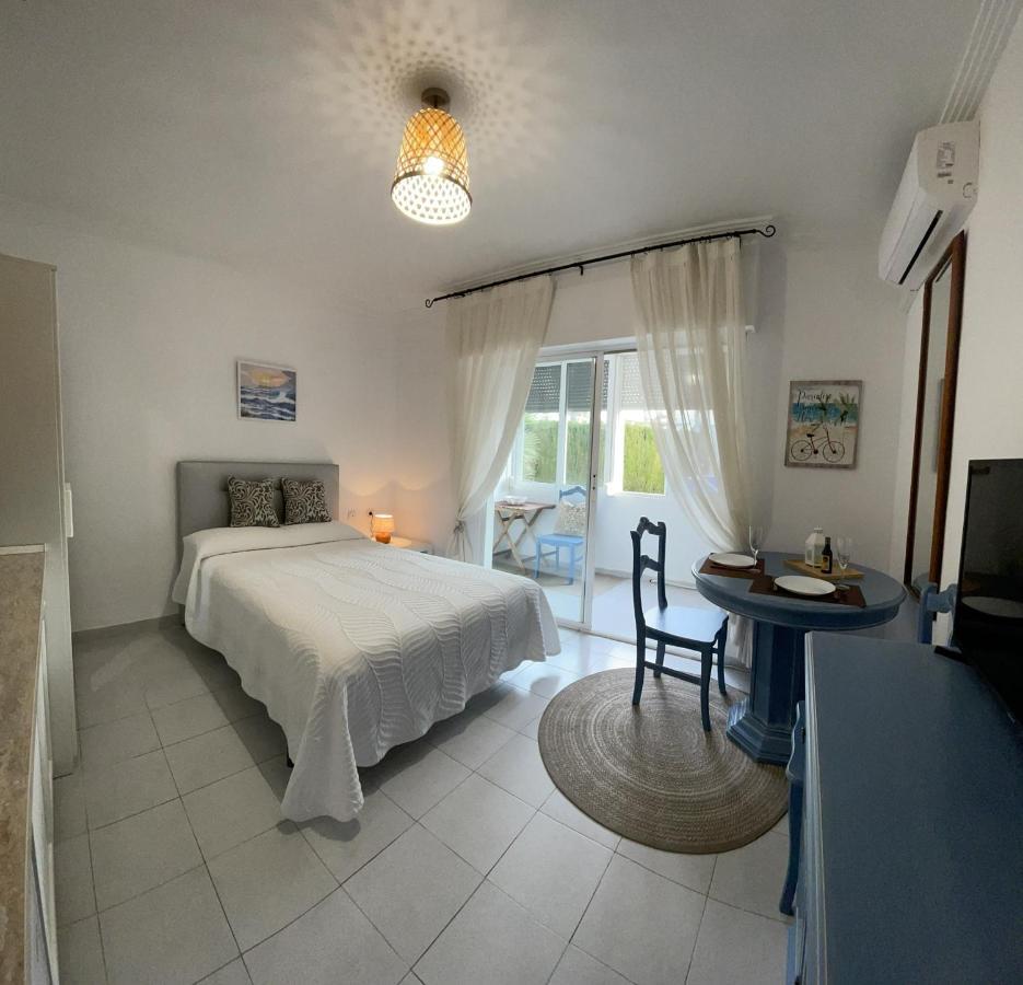 Studio In The Sun Apartment Torrevieja Ngoại thất bức ảnh